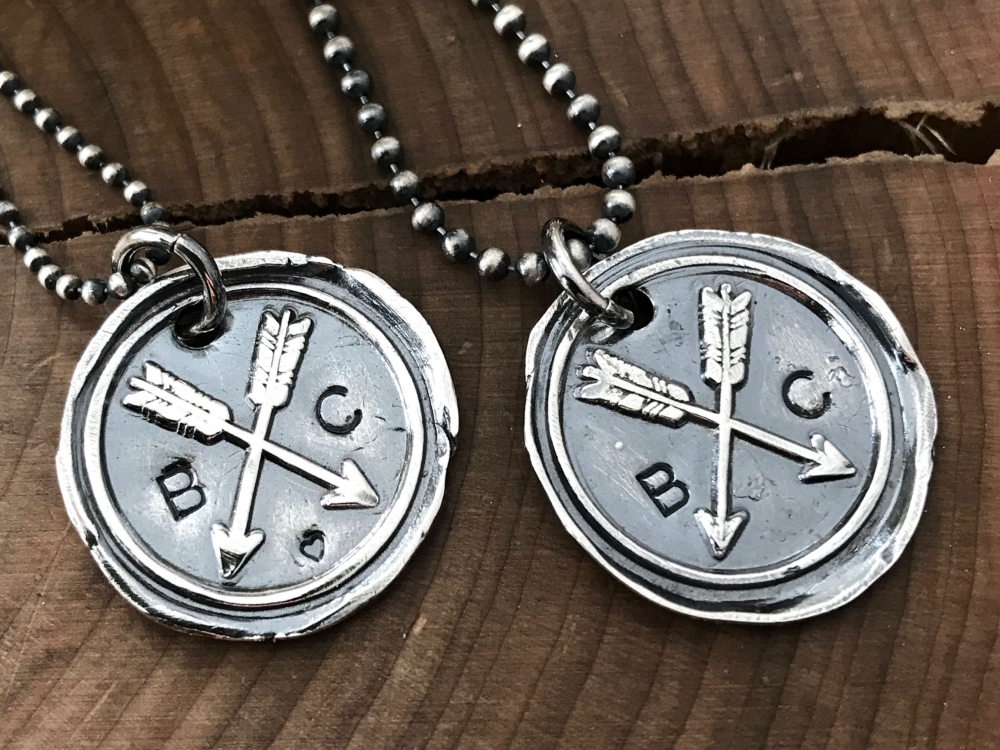 Personalized Initials Crossed Arrows Necklace Set of 2 2 Sisters