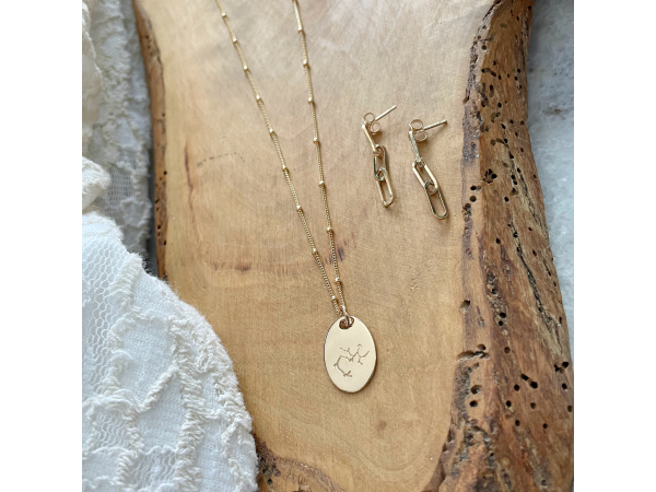 personalized bridesmaid necklace