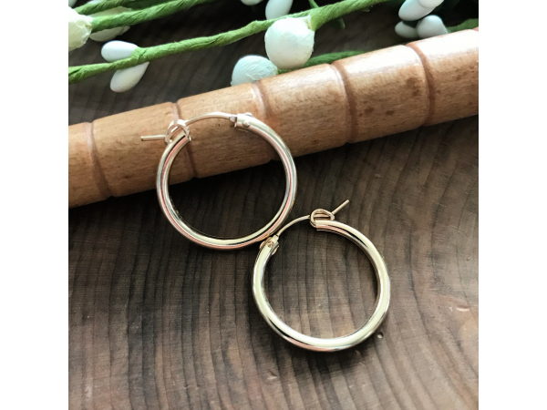 14k gold hoop earrings