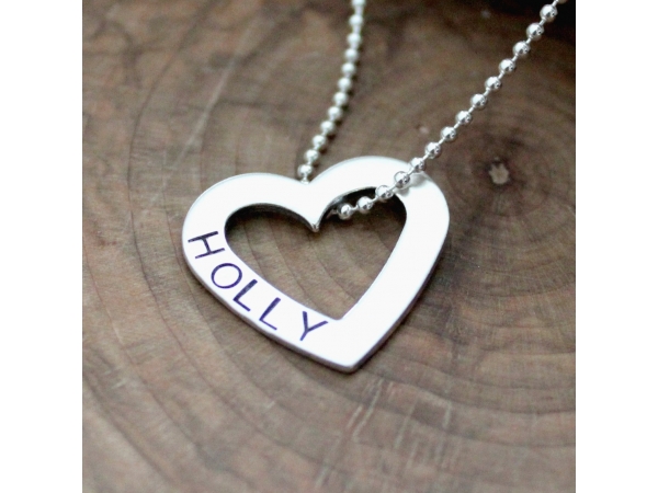 personalized woman's jewelry