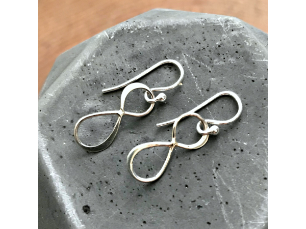 sterling silver infinity earrings