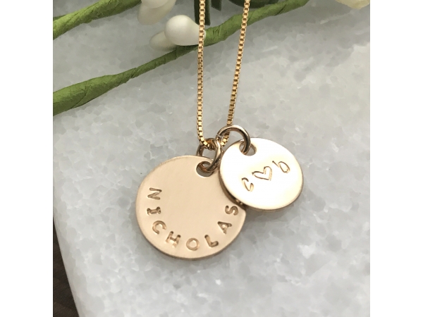 personalized gold name and initial necklace