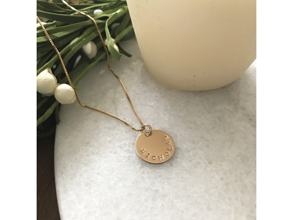 round coin pendant necklace
