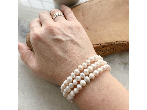 large pearl bracelet
