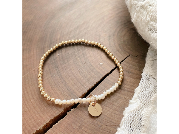 personalized pearl bracelet
