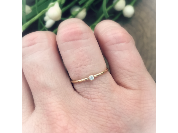 skinny gold stacking ring