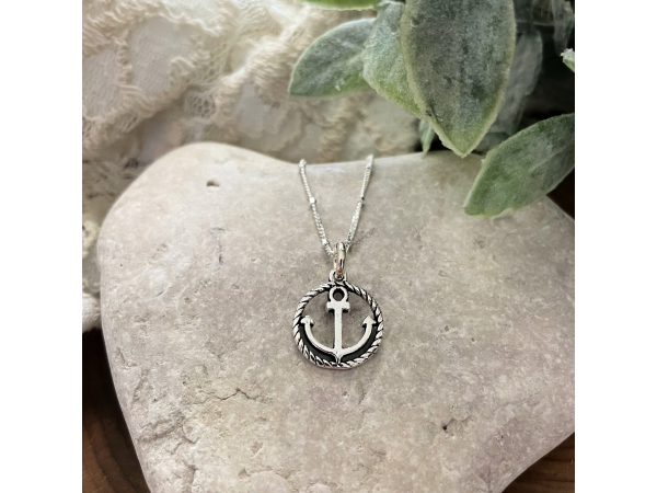 sterling silver anchor necklace
