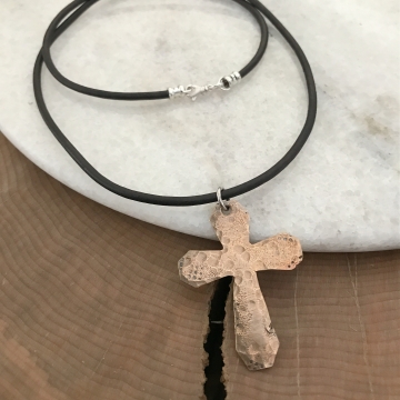 P.BLAKE Cross Necklace for Men Stainless Steel Layered Figaro Twist Rope  Chain Christian Cross Pendant Choke Necklace for Men Boy Black 16 |  Amazon.com