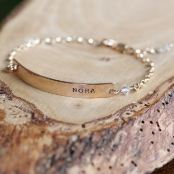 skinny gold bar bracelet