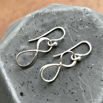 sterling silver infinity earrings